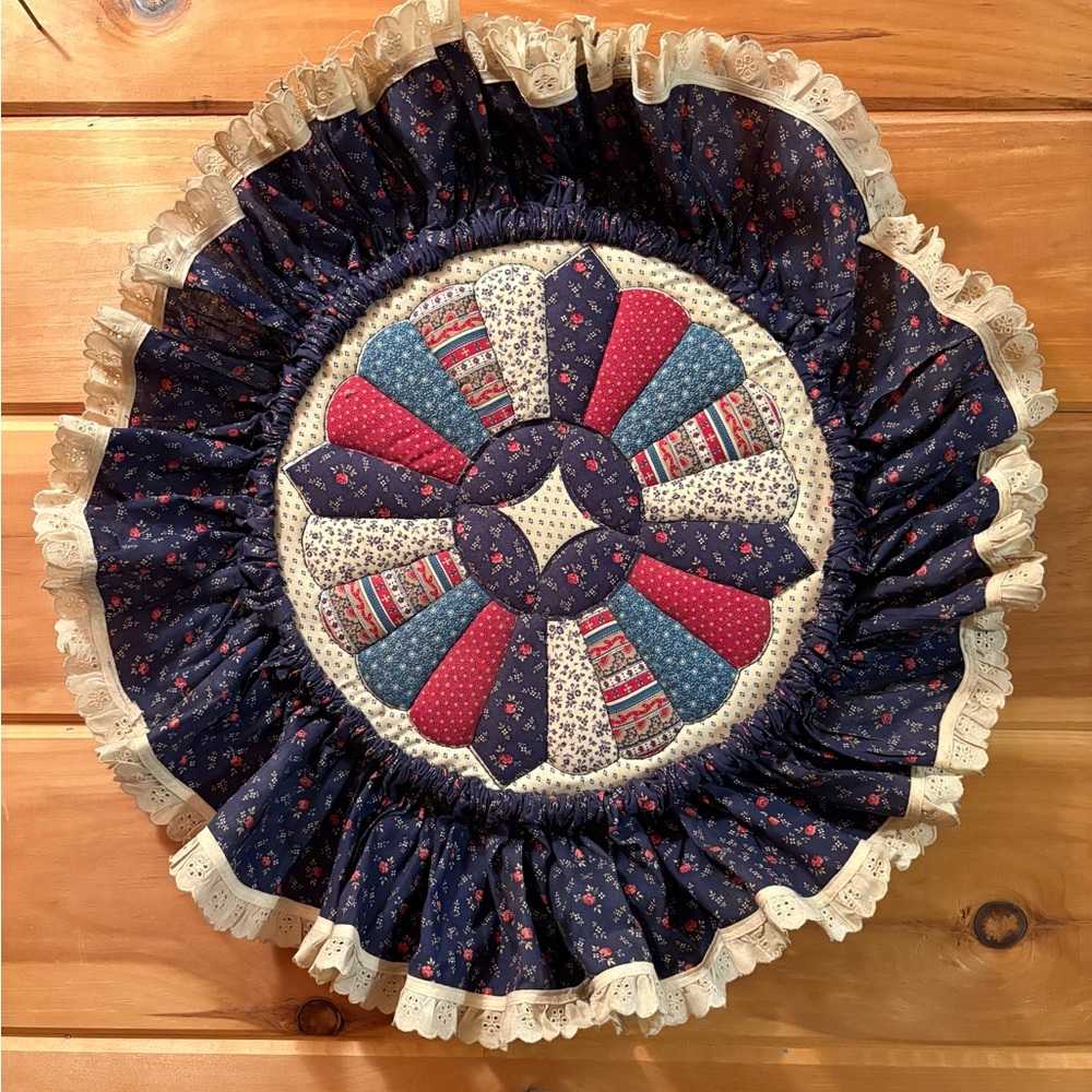 vintage quilted handmade wall hanging